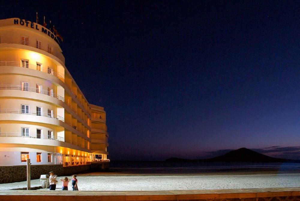 Hotel Medano Экстерьер фото